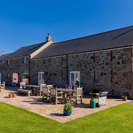The Outbuildings Villa Newborough  Bagian luar foto